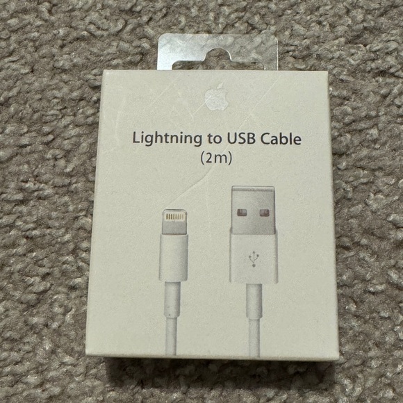 Apple iPhone Cord Bundle - Picture 5 of 9